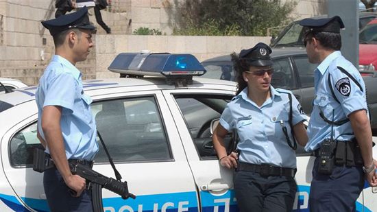 الشرطة الإسرائيلية تجند عربيات 