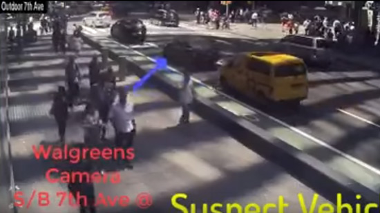 بالفيديو.. مشاهد جديدة مرعبة من حادث الدهس في نيويورك