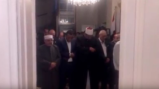 بالفيديو.. حفل افطار للمصريين بالنمسا يؤكد على مساندة السيسى في حربه على الإرهاب 