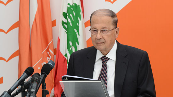 الرئيس اللبناني يشارك في قداس عيد القديس شربل