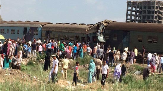 ارتفاع ضحايا تصادم قطاري الإسكندرية إلي 29 متوفي 