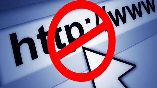 أسوشيتدبرس: إغلاق 30 موقع اليكتروني بالضفة الغربية 