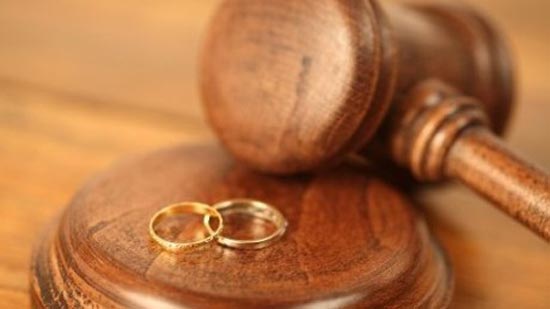  بعد رفض الأزهر.. محكمة الهند توقف العمل بالطلاق الشفهى وتطالب بتشريع جديد