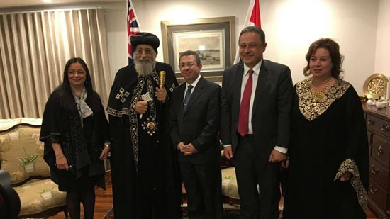  السفير المصري بكانبرا يستقبل البابا 