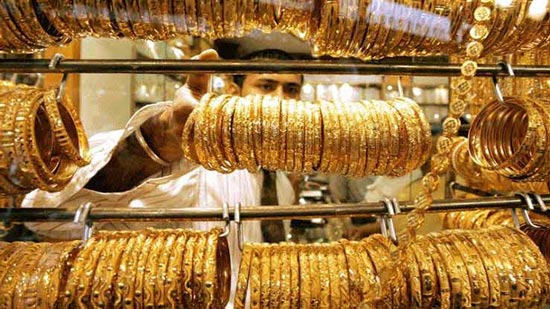 أسعار الذهب تنخفض من أعلى مستوى تاريخي لها في مصر