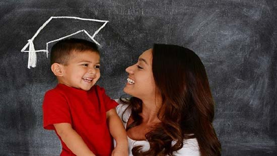 بالفيديو.. دراسة: الأبناء يتوارثون الذكاء من الأمهات وليس الأباء
