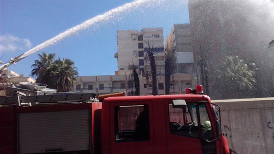السيطرة على حريق بكلية الهندسة جامعة القاهرة