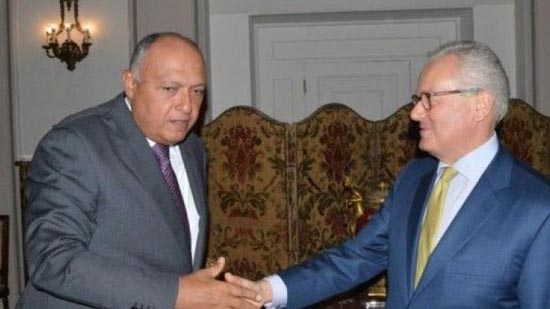 وزير الخارجية يستقبل السفير الإيطالي الجديد لدي القاهرة