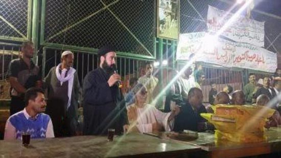 أقباط ومسلمون في بني سويف يحتفلون بنصر أكتوبر