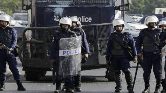 مقتل شرطي وإصابة 8 في انفجار بالبحرين