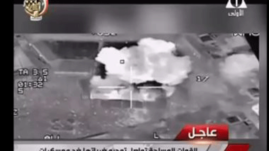 الجيش الأمريكى ينشر فيديو الضربة المصرية الأخيرة بالواحات ويعلق: ضربة دقيقة