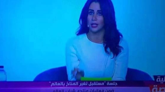المذيعة ليندا عبد اللطيف