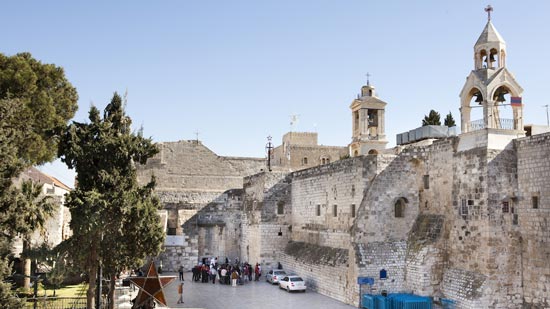  كنيسة المهد تعلن الحداد اليوم لرفض الاعتراف بالقدس عاصمة لإسرائيل 