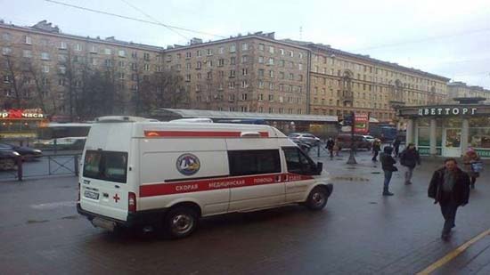 روسيا.. إجلاء 50 شخص وإصابة 10 في انفجار بطرسبرج