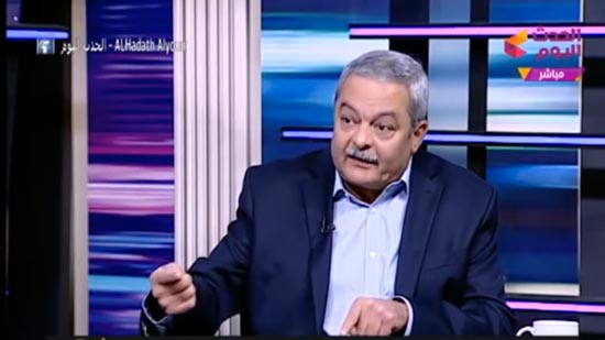 بالفيديو.. هشام قاسم يجيب من يقف خلف صفقات الإعلام في مصر؟