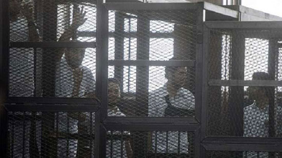 الحكم على 379 متهما من مؤيدي مرسي في 