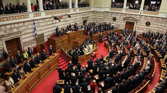  البرلمان اليوناني يلغى اعتبار الإسلام مصدر الأحوال الشخصية الوحيد