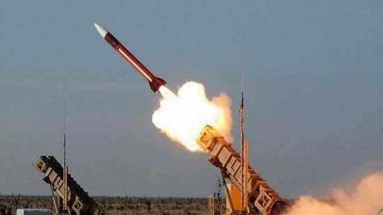 الحوثيين يطلقون صاروخ جديد على السعودية 