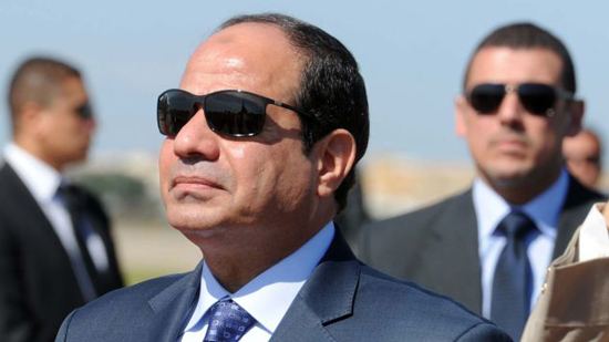 السيسي يؤكد: المواطن المصري صمام أمام الدولة