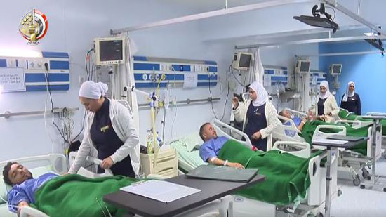 القوات المسلحة تواصل علاج مصابي العمليات الإرهابية في ليبيا