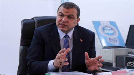 قُتل بـ5 رصاصات.. وزير القوى العاملة: نتابع التحقيقات في وفاة مصري باليونان