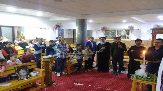   احتفال جمعية أصدقاء الكتاب المقدس بالسويس بالقمص بيشوى كامل