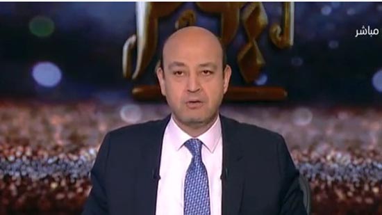 عمرو أديب يطالب بزيادة مرتبات الوزراء