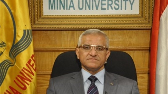رئيس جامعة المنيا يقدم التهنئة بمناسبة عيد القيامة المجيد