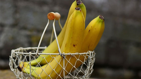احذر .. تناول الموز على معدة خاوية يهدد حياتك