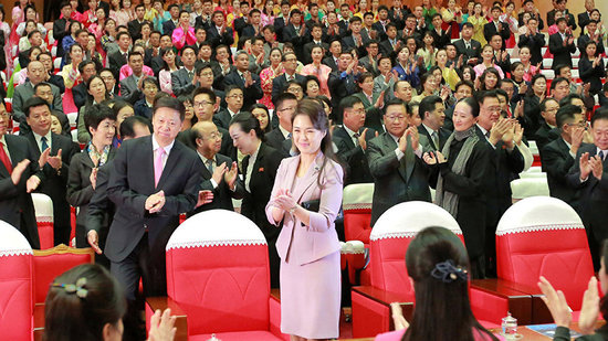 بعد كشف أسرار عنها... زعيم كوريا الشمالية يتخذ قرارا بشأن زوجته