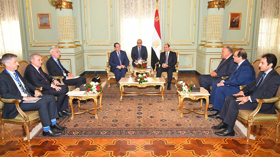 السيسي يشيد بتطور العلاقات بين مصر وقبرص