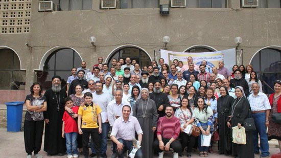 بالصور.. ملتقى أسرة مهرجان الكرازة بمدينة نصر