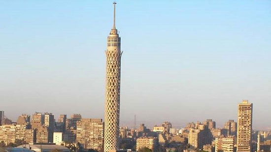 انتحار طالب من أعلى برج القاهرة.. خشى عقاب والده