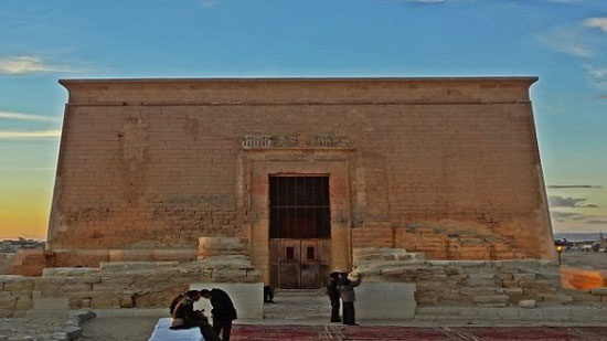 قصر قارون بالفيوم.. داخله طريق يصل للإسكندرية ومن يدخله يُجن