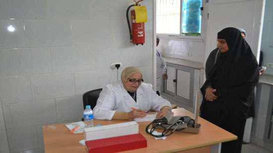 الصحة تنظم قوافل طبية مجانية بـ 14 محافظة حتى 30 يونيو