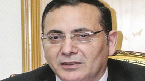 أحمد الزينى رئيس شعبة مواد البناء