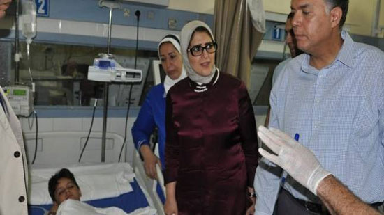  وزيرة الصحة تتابع حادث المنيا: وفاة 12 مواطن وإصابة 28 آخرين