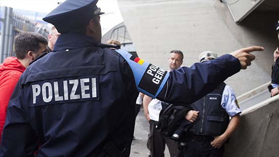الشرطة الألمانية: لا دوافع إرهابية في حادث الاعتداء على حافلة