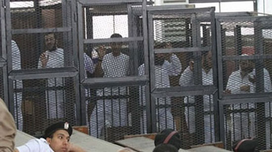 محكمة الجنايات تقضي بإعدام 45 شخصا شاركوا في مشاجرة بالإسكندرية