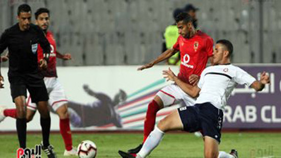لقطة من مباراة الأهلي والنجمة اللبناني