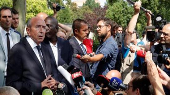 وزير الداخلية الفرنسى فى تصريحات للصحفيين بعد الحادث