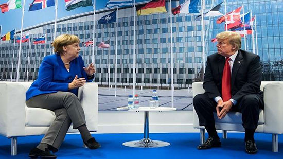 المستشارة الألمانية أنجيلا ميركل والرئيس الأمريكي دونالد ترامب (صورة من الأرشيف)