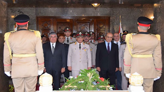 وزير الدفاع يشارك في إحياء الذكرى السنوية لرحيل عبدالناصر