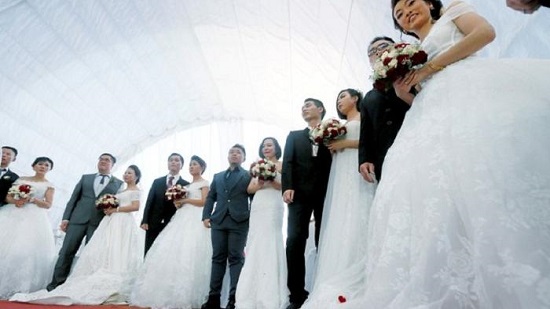  بالفيديو زفاف جماعي في الشيشان 
