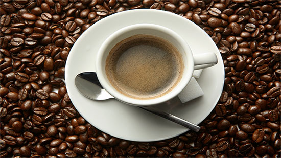 دراسة علمية جديدة : القهوة تخفض من أمراض القلب 