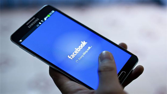 فيسبوك يقوم بحظر الحسابات الإيرانية التي تستهدف الأمريكان 
