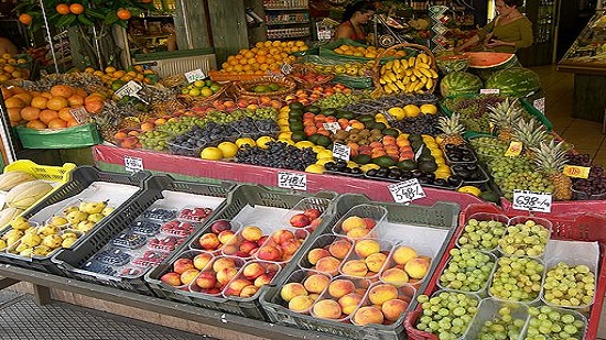 الإحصاء: انخفاض أسعار الفاكهة 8% خلال أكتوبر.. والجوافة الأكثر تراجعا
