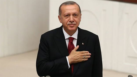 تركيا تتبرأ من تصريحات فرنسا ضد اردوغان وتتوعد بحمايته 
