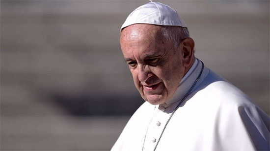 البابا فرنسيس : السياسيين الذين يفتقدون لغة الحوار لا يعملون من اجل السلام  