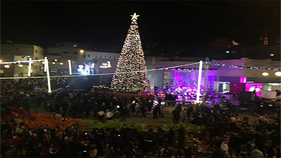 بلدية بيت لحم تفتتح سوق الميلاد الثامن عشر